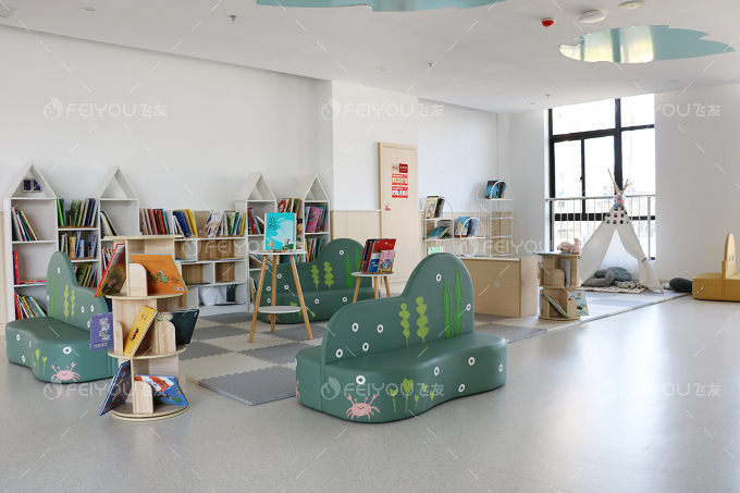 幼兒園在購置這些木質(zhì)家具時應該如何來辨別好壞...